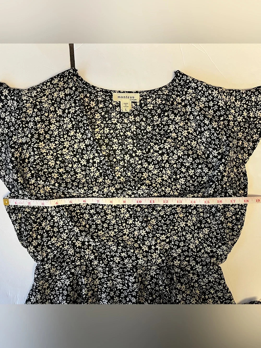 Womens Blouse Black & White Floral Tie Waist Flutter Sleeve Peplum Faux Wrap L